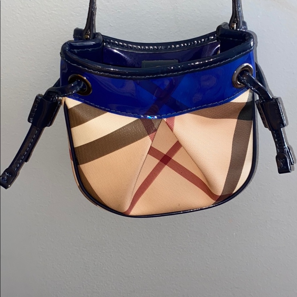 Burberry Bag - Picture 2 of 6
